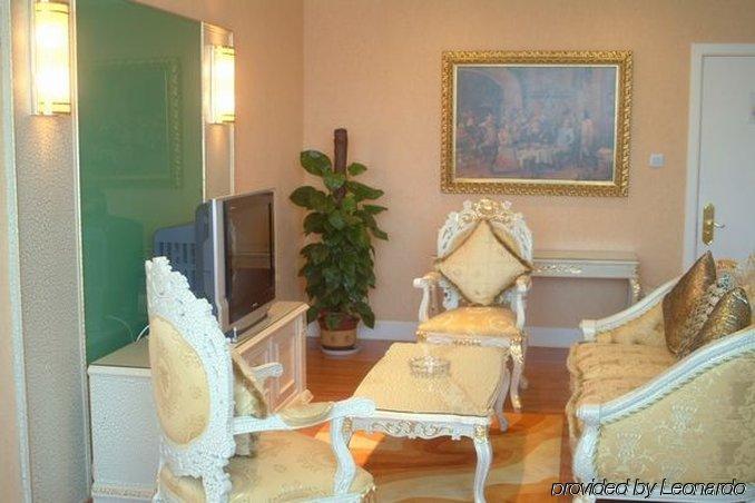 Royal Court Hotel Thượng Hải Nội địa bức ảnh